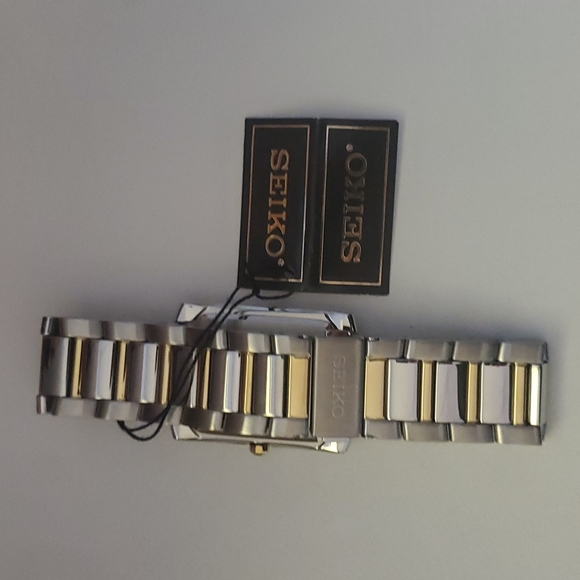 Seiko Men's SKK701 Dress Two-Tone Solid Stainless-Steel Case and Bracelet - Picture 2 of 7